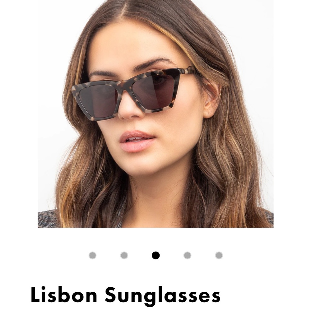 Illesteva Lisbon Sunglasses